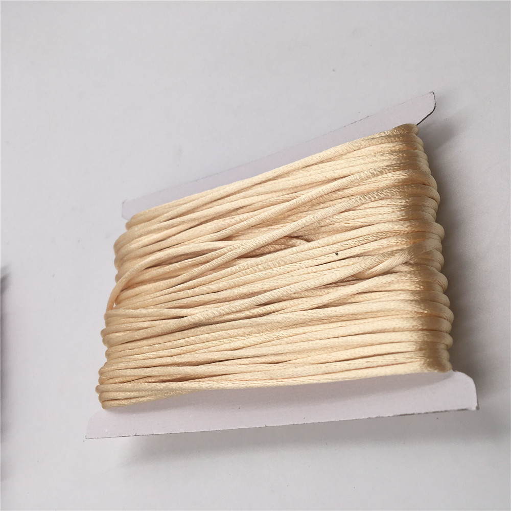 2mm Khaki Satinkordel Makramee – Ribbon Wired Satin Bewertung und Preis